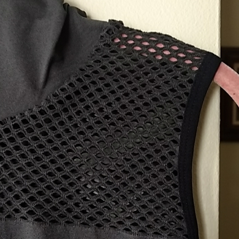 Under Control Tunic Hoody - Picture 5 of 7